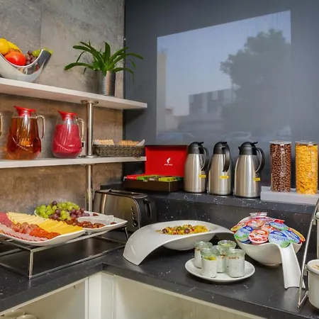 Ellure Luxury 4* Сплит