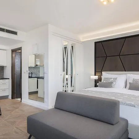 Ellure Luxury Otel Split