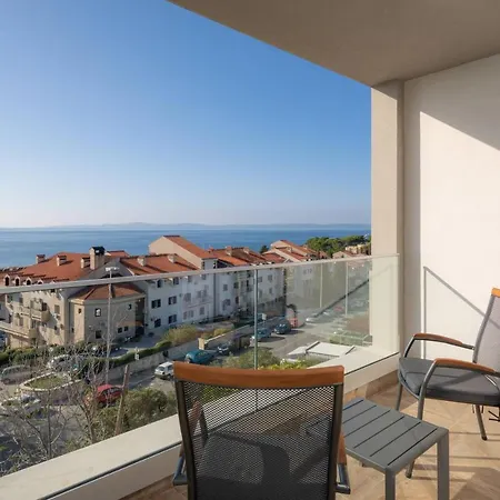 Ellure Luxury Hotel 4*