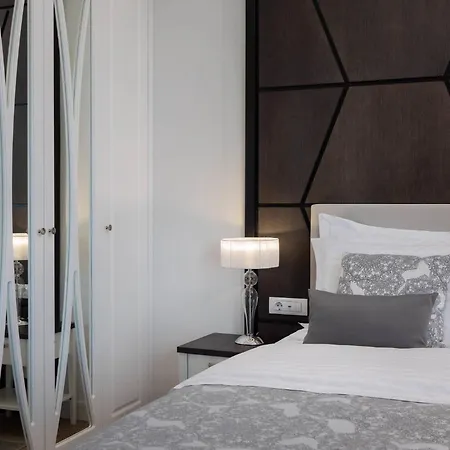Ellure Luxury 4*